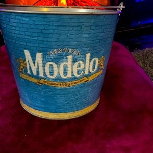 Modelo bar bucket